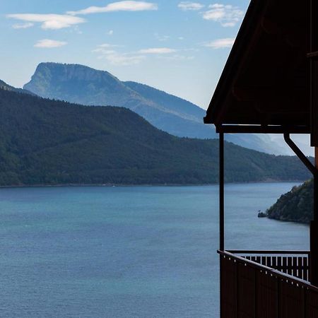 Una Finestra Sul Lago Molveno Exteriér fotografie
